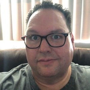 Meet your Posher, Chris